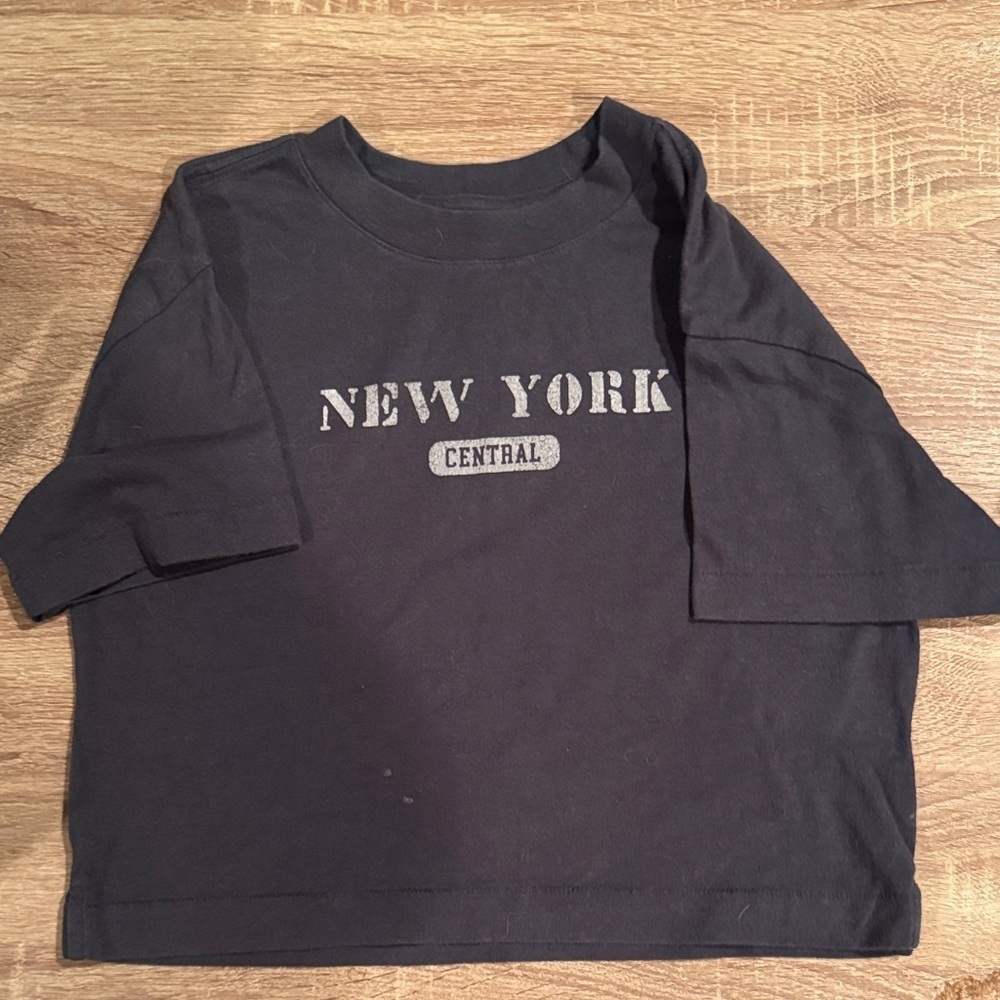 GAP Shirt